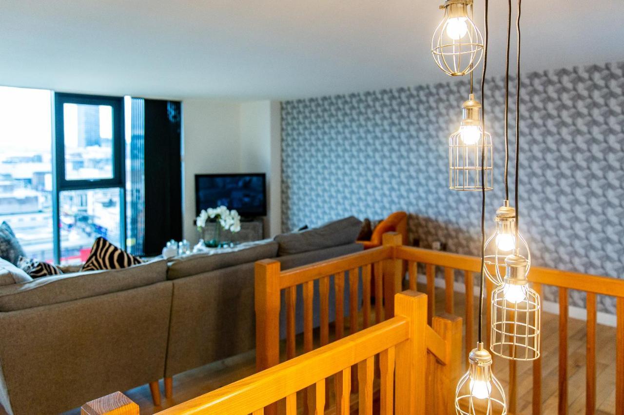 Spacious 3-Bed Penthouse With City Sky Line Views Sheffield Luaran gambar